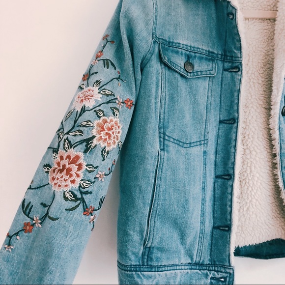 Cupcakes and cashmere denim jacket - Picture 3 of 3